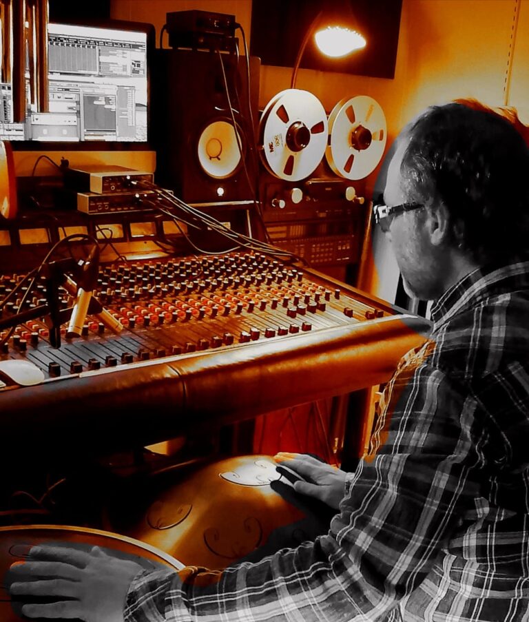 À propos Daniel Musicien et artiste des tambours